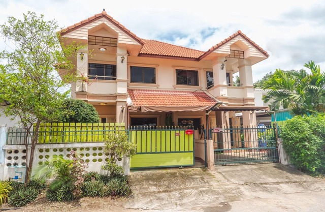 Spacious 3BR Private House Near Old City Near Night Bazaar