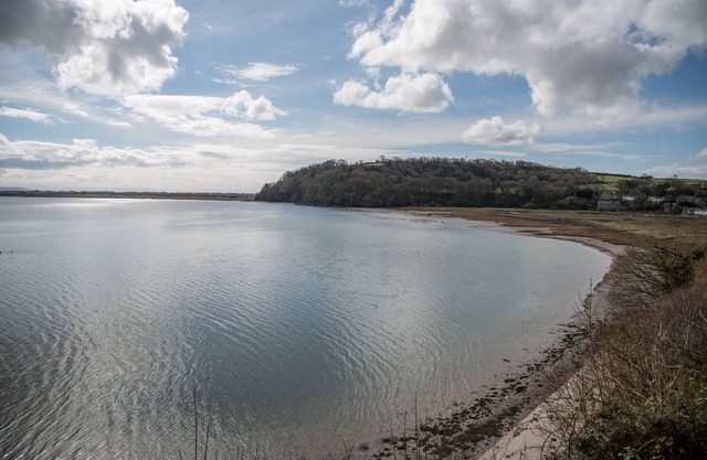 Spacious 4 bedroom holiday home in Central Laugharne, SW Wales