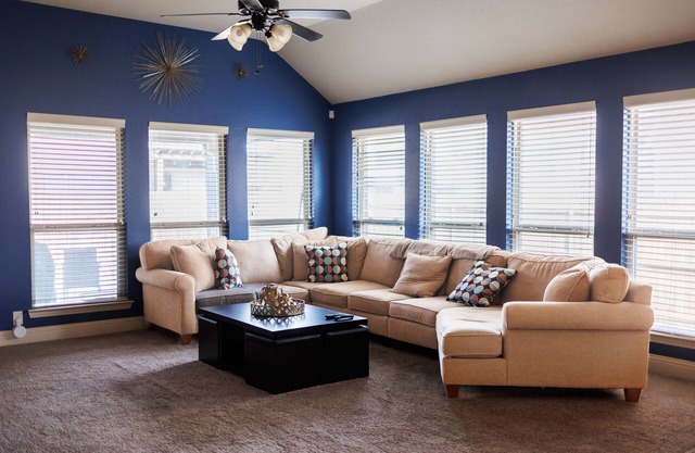 Spacious 4 bedroom home full of amenities