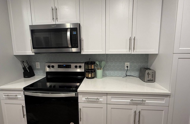 Spacious 5-bedroom house within 15 mins of Salt Lake City airport