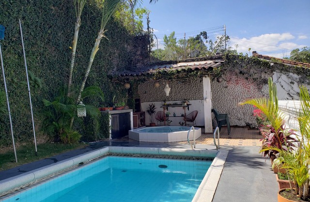 Spacious 5-bedroom house with a huge terrace and swimming pool