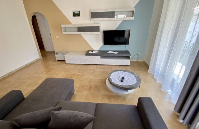 spacious and comfortable apartment near the sea