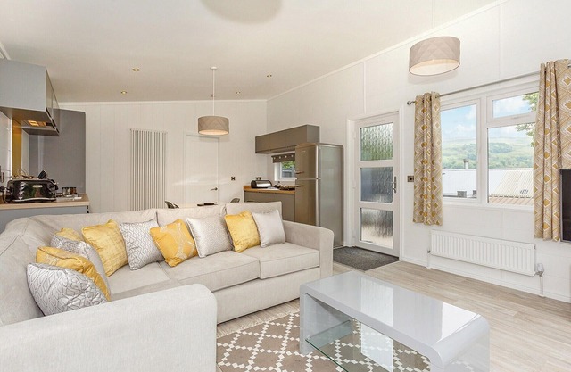 Spacious and contemporary lodge with great views.