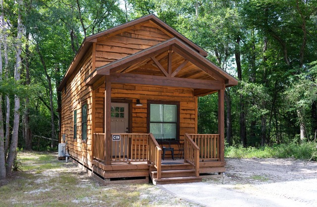 Spacious and cozy, perfect for a family vacation, Two Creeks Crossing Resort