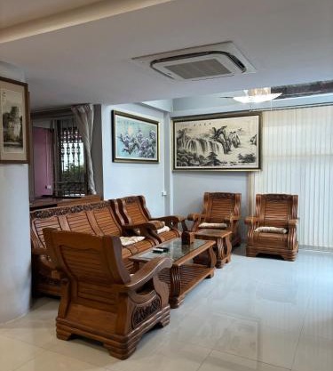 Spacious and cozy Thai House