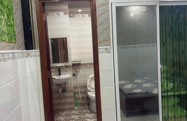 Spacious and peaceful homestay | New Room | Easy Access to Airport & Downtown