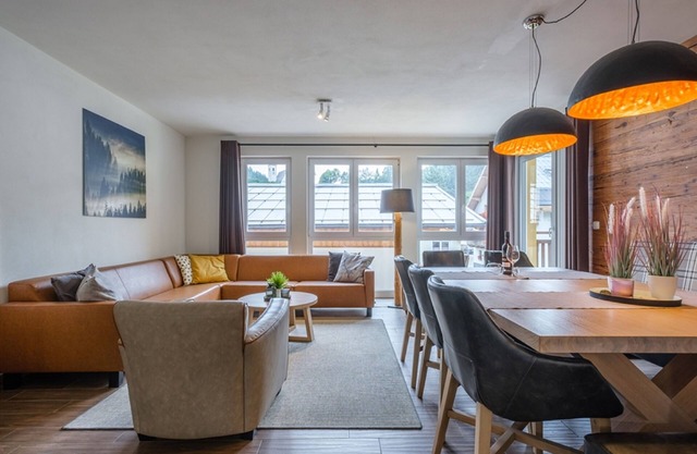 Spacious and very nice flat, very centrally located