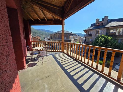 Spacious apartment in Bellver de Cerdanya 150 m² with balcony