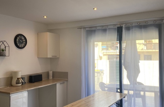 Spacious apartment with garden