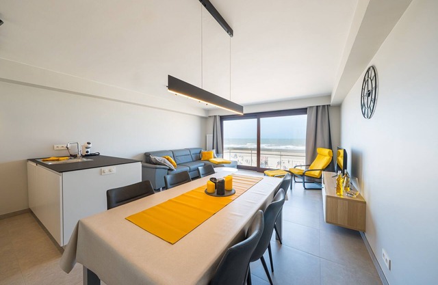 Spacious apartment with view