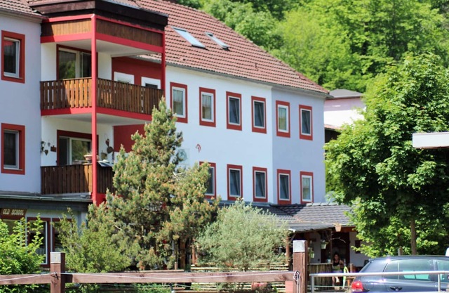 Spacious apartment in Deudesfeld with a quiet location and a private terrace