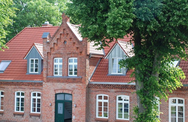 Spacious Apartment in Lübberstorf with Garden
