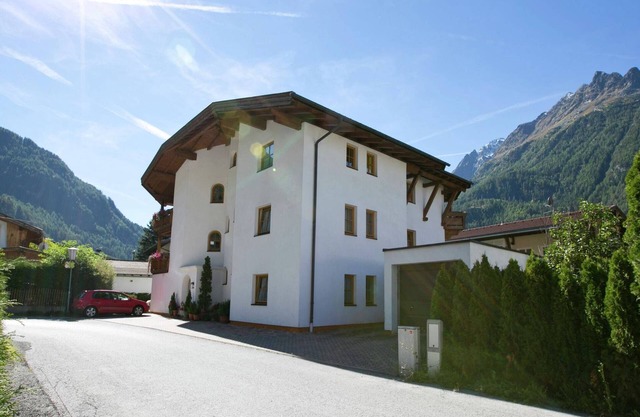 Spacious Apartment in Längenfeld with Terrace