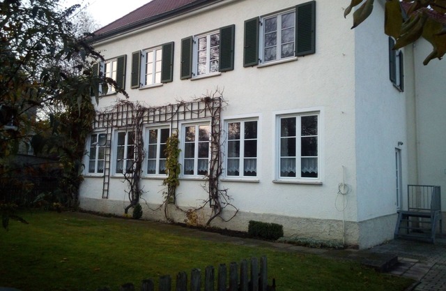 Spacious apartment in the country