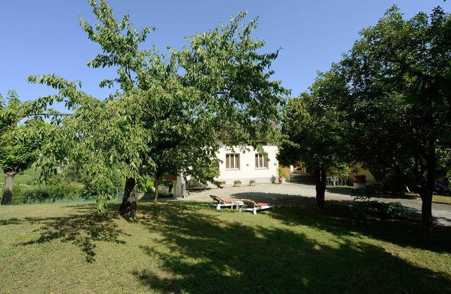 Spacious apartment set in the Canelli hills between the Langhe and Monferrato