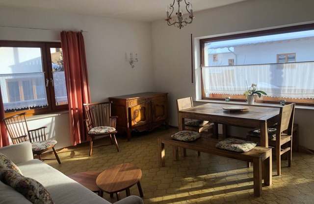Spacious apartment with unique Zugspitzpanorama