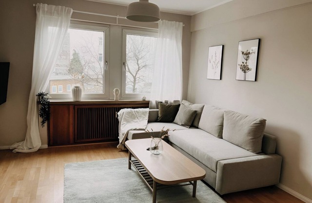 Spacious, central, close to the trade fair! BE1R