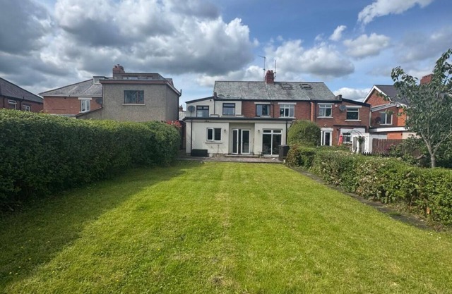 ☘️Spacious Family Home in Belfast