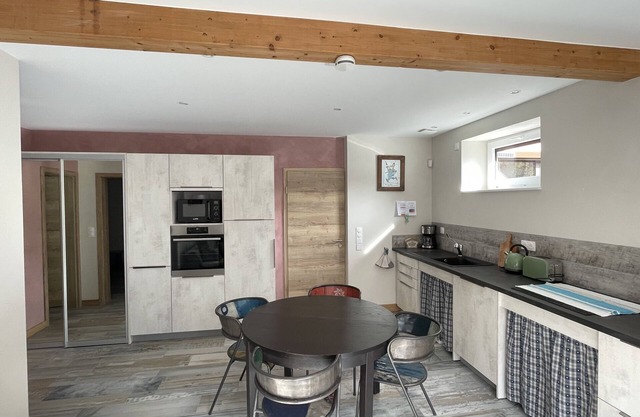 Spacious gîte, ground floor, terrace pmr access, T