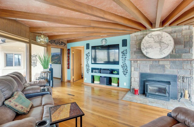 Spacious Grand Junction Home Rental w/Mtn Views!