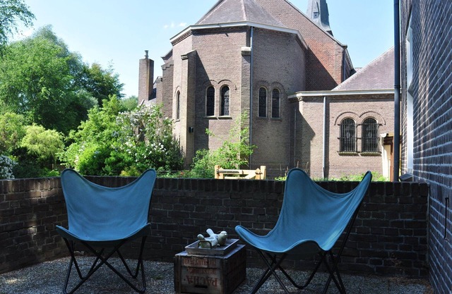Spacious holiday home in Borkel en Schaft with garden