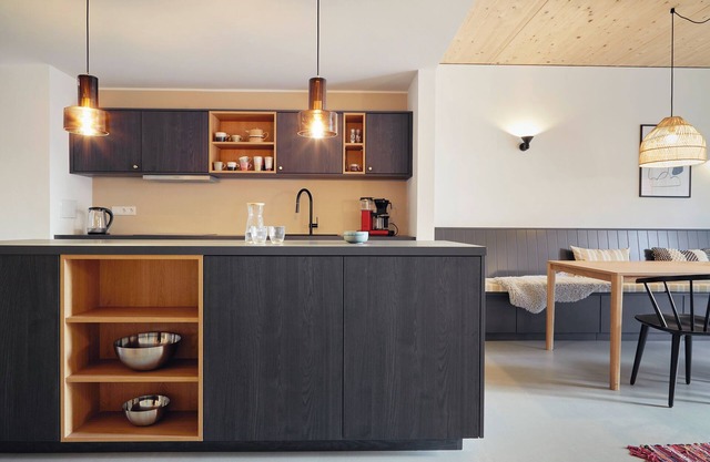 Spacious holiday apartment in cottage style.