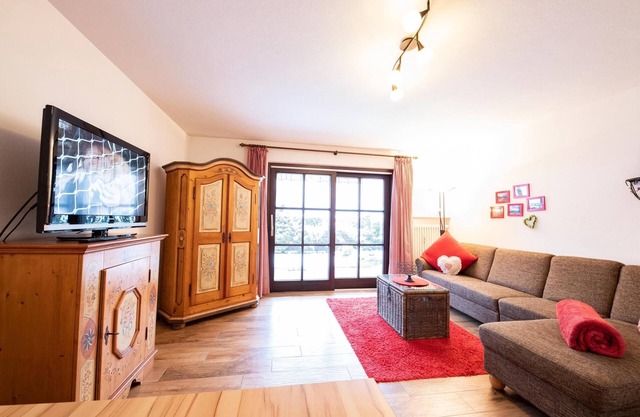 Spacious holiday apartment "Löwenzahn" in a quiet location in the holiday villag