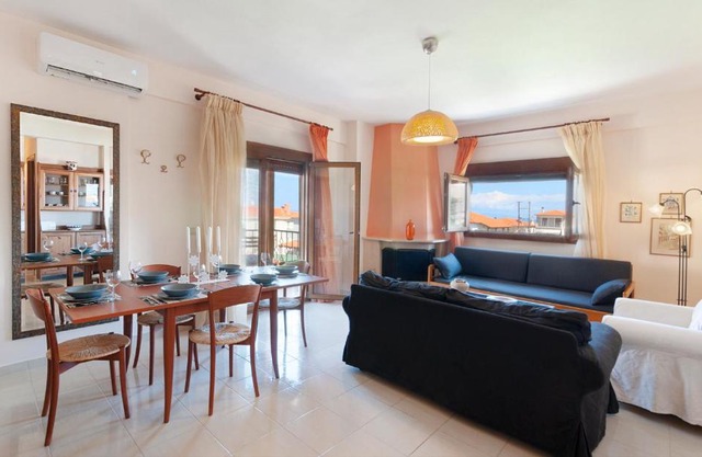 Spacious Holiday Apartment