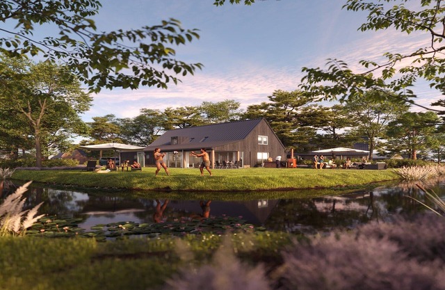 Spacious holiday home with Creek views