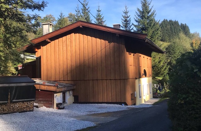 Spacious Holiday Home near Ski Area in Leogang