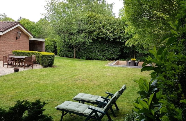 Spacious Holiday Home in Garderen near the Forest