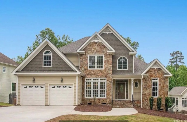 Spacious Home, Dedicated Workspace, Screened Patio, Spacious, Modern