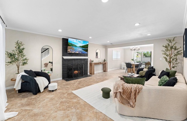 Spacious Home for Families w/Yard & Game Room near Disneyland