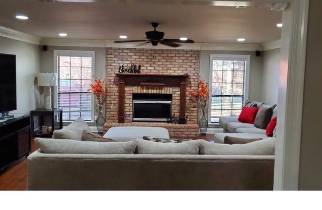 Spacious home near Barksdale Air Force Base