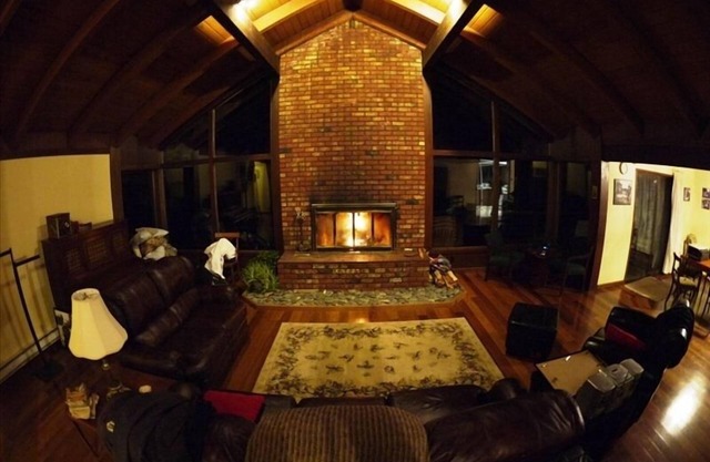 Spacious Home on the Bogachiel River, Easy Access to Olympics