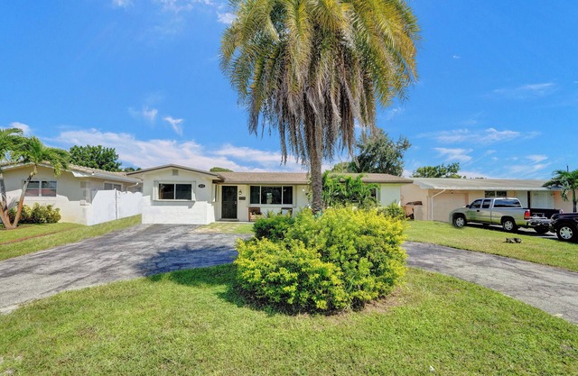 Spacious House 3BD Great Location!