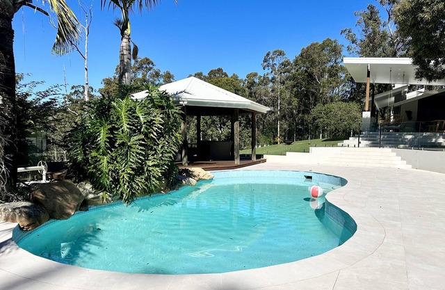 Spacious House for Family & Friends