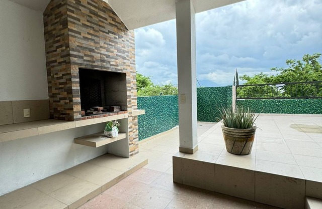 Spacious house with large terrace and barbecue