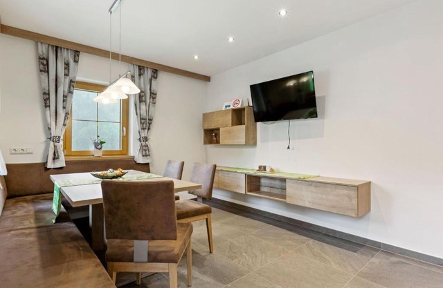 Spacious in Saalbach Hinterglemm with Ski boot heaters