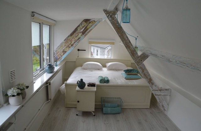 Spacious luxury home very nicely furnished 110m2 no cleaning costs