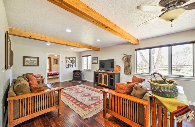 Spacious Mancos Home w/Furnished Deck & Yard!