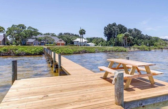 Spacious Merritt Island Home: Private Pool & Dock!