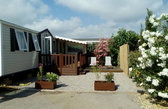 SPACIOUS MOBILHOME 3 ROOMS CLIMATISE