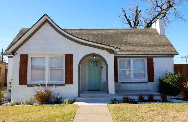 ✔ Spacious & Modern + Pool Table + Great Location