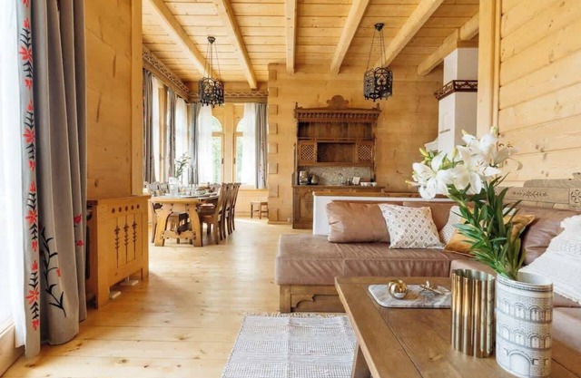 Spacious mountain home with sauna breathtaking
