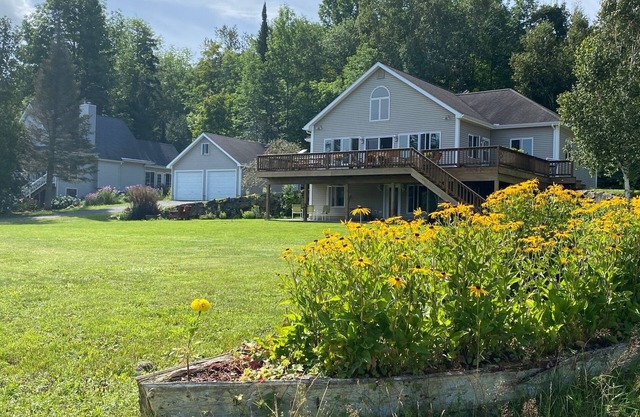 Spacious Northeast Kingdom Retreat on Beautiful Shadow Lake!