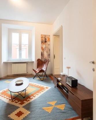 Spacious One bedroom Moscova - Mirable PM