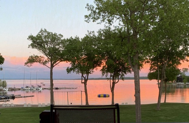 Spacious One Level Lake Front Condo with Resort Amenities!