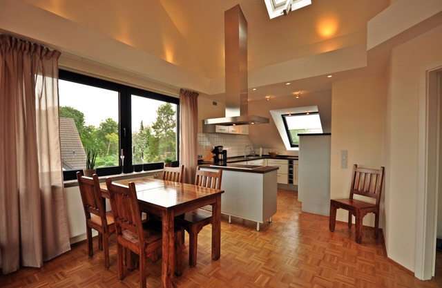 Spacious, prestigious and comfortably furnished 3-room apartment