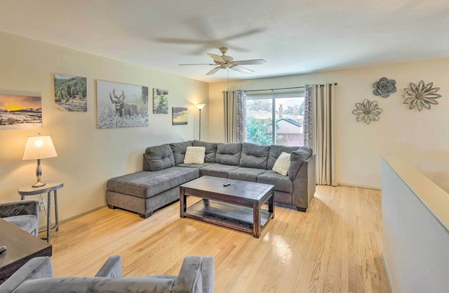 Spacious & Relaxing Home ~ 10 Miles to Downtown!